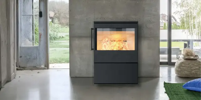 Kaminofen HWAM 5440 SmartControl Stahl 6,1 kW - Ausführung: 5440c schwarz - Rauchrohranschluss: Hinten