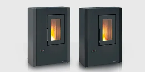 Pelletofen Extraflame Luisella 5.0 Maxi mit 7 kW - Verkleidung: schwarz