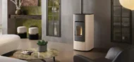 Pelletofen Extraflame Prestige Line Angelica Plus mit 8 kW - Verkleidung: bordeaux
