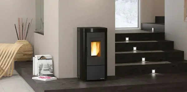 Pelletofen Extraflame Prestige Line Moira Evo mit 7 kW - Verkleidung: weiß